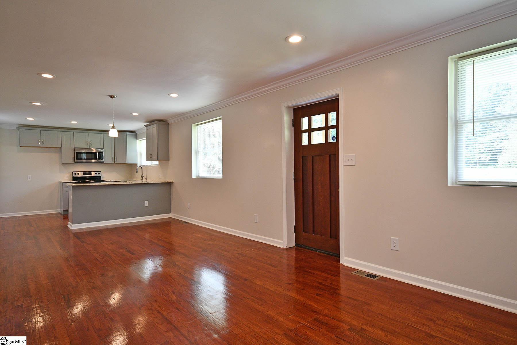 263 Burgess School Road Pelzer, SC 29669 - Photo 5 of 34