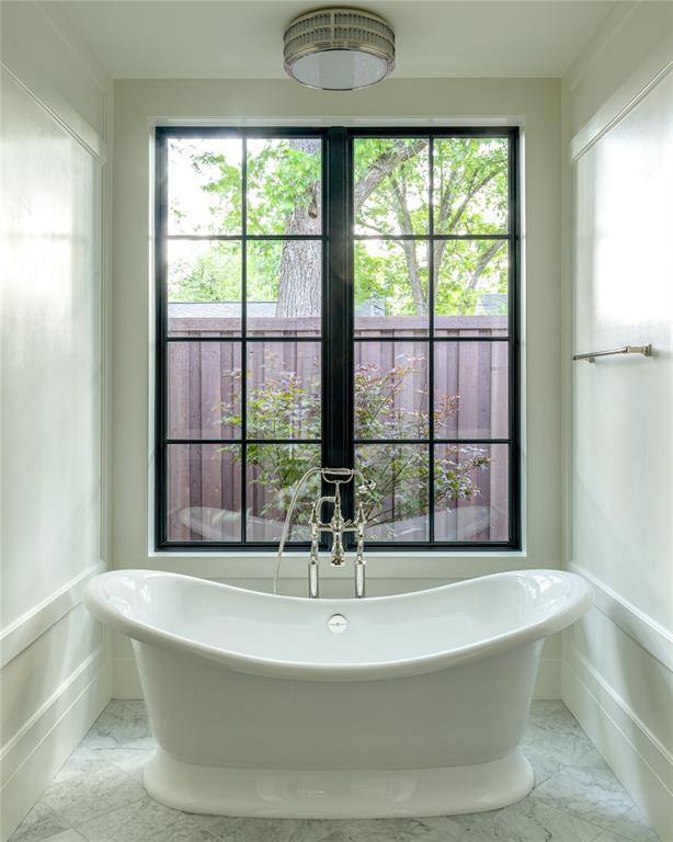 4405 Wildwood Road Dallas, TX 75209 - Photo 22 of 26 Rohl Tub and Plumbing