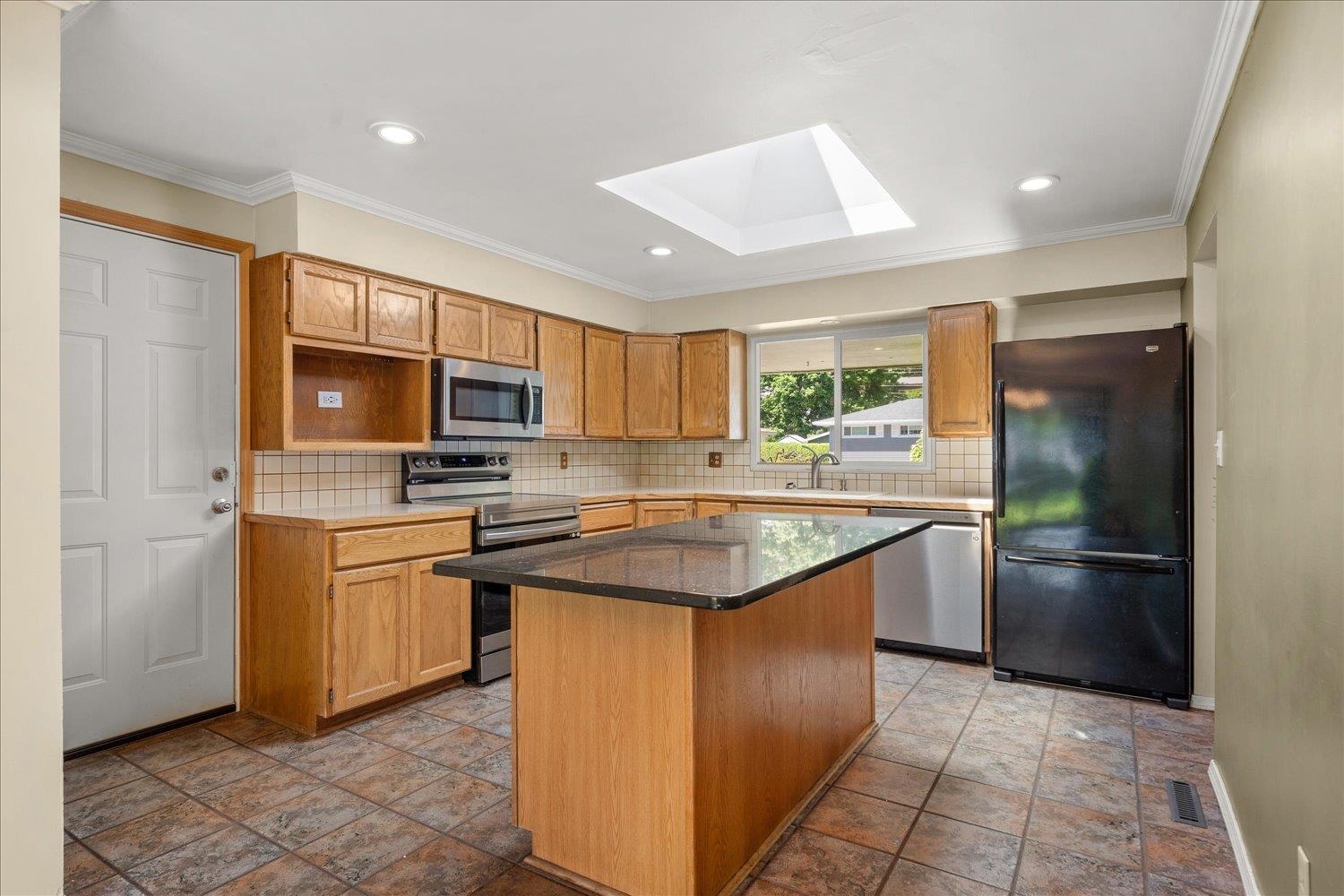 3003 West Woodside Avenue Spokane, WA 99208 - Photo 11 of 50