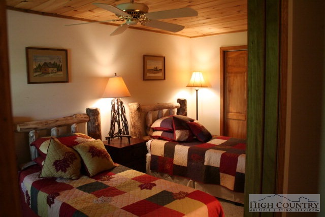 250 St John's Ridge Road Sugar Grove, NC 28679 - Photo 5 of 9 Gallery Image 5