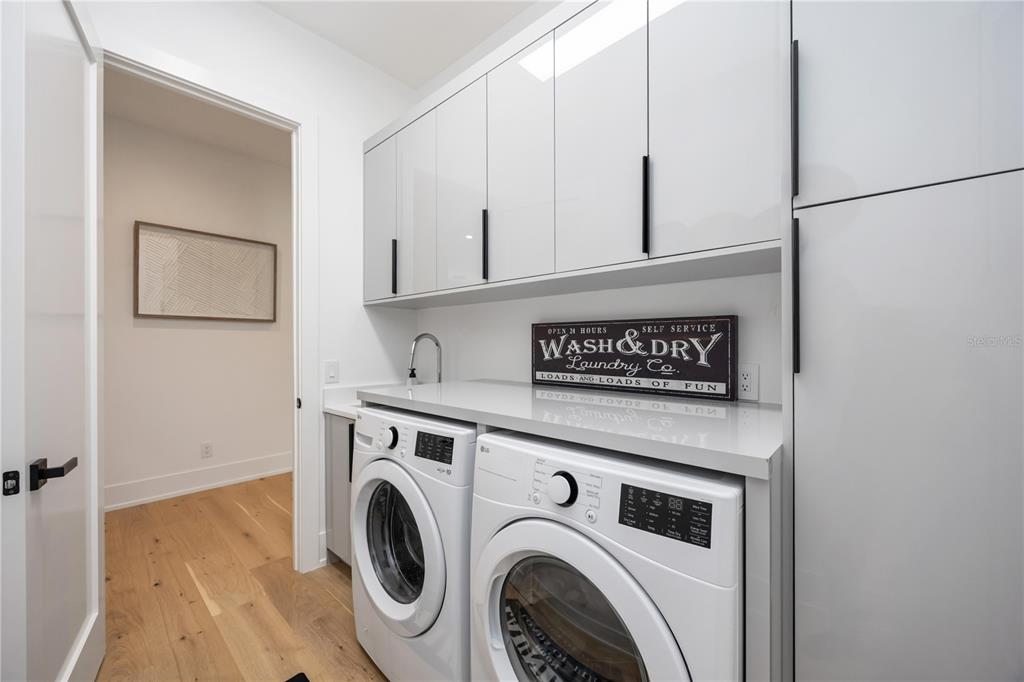 2314 Prospect Street Sarasota, FL 34239 - Photo 20 of 33