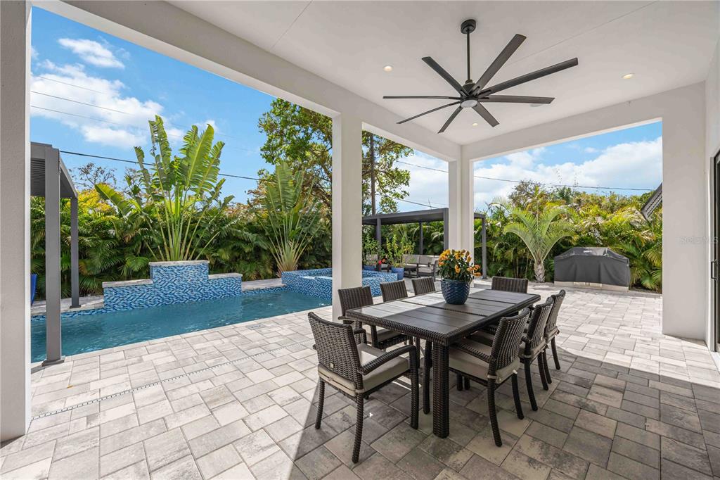 2314 Prospect Street Sarasota, FL 34239 - Photo 28 of 33