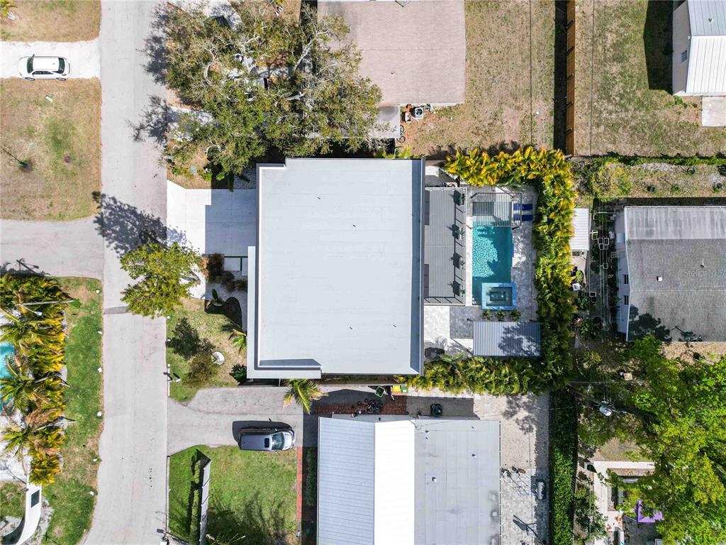 2314 Prospect Street Sarasota, FL 34239 - Photo 29 of 33