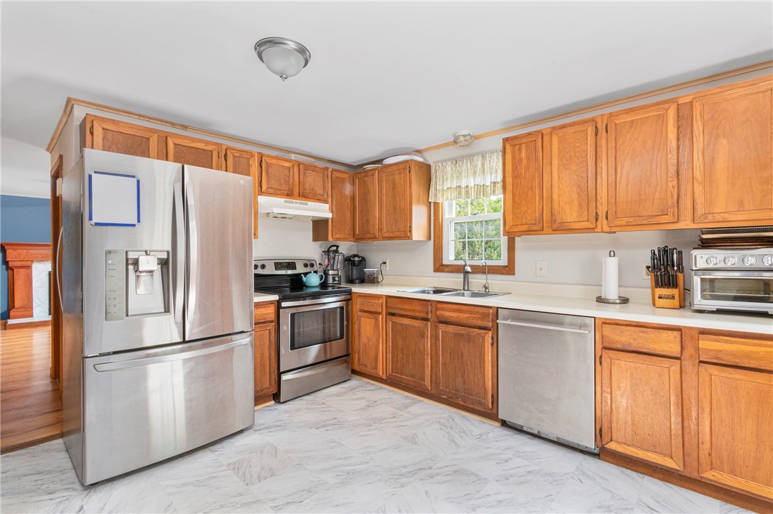 21 Laurel Road Charlestown, RI 02813 - Photo 23 of 43