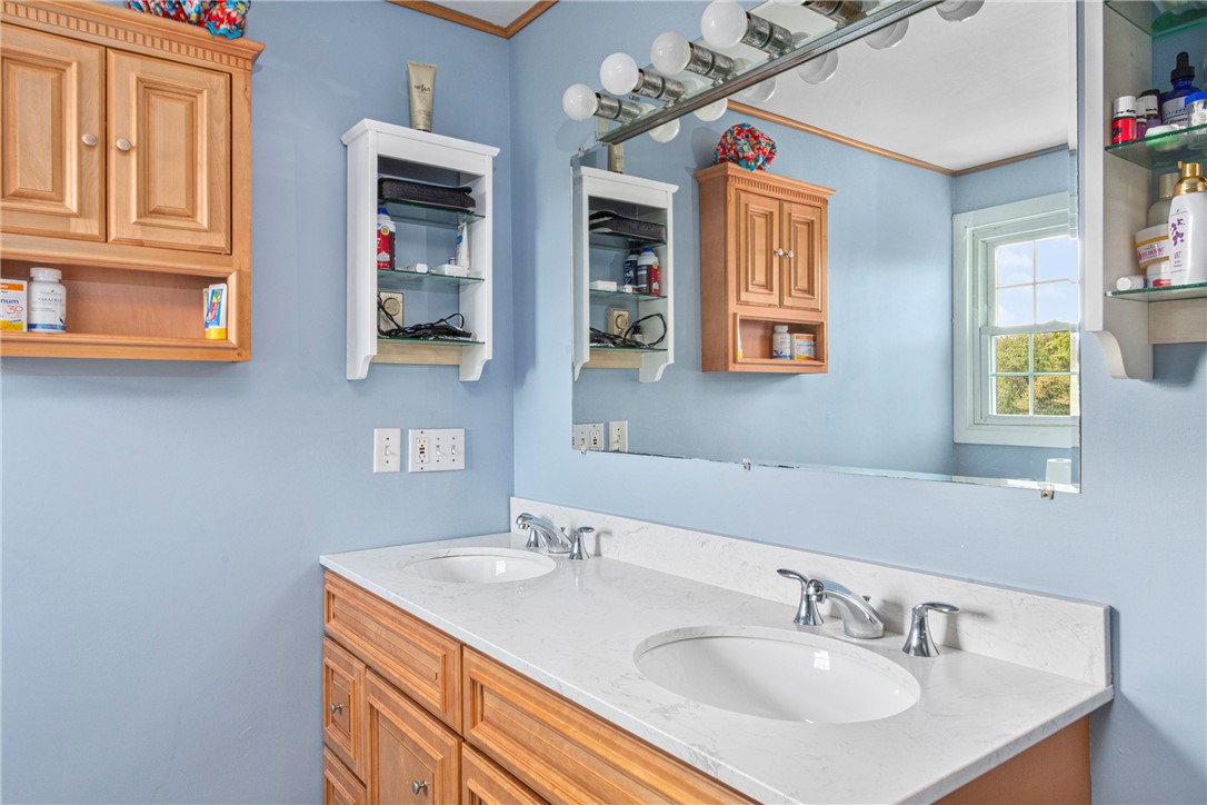 21 Laurel Road Charlestown, RI 02813 - Photo 31 of 43