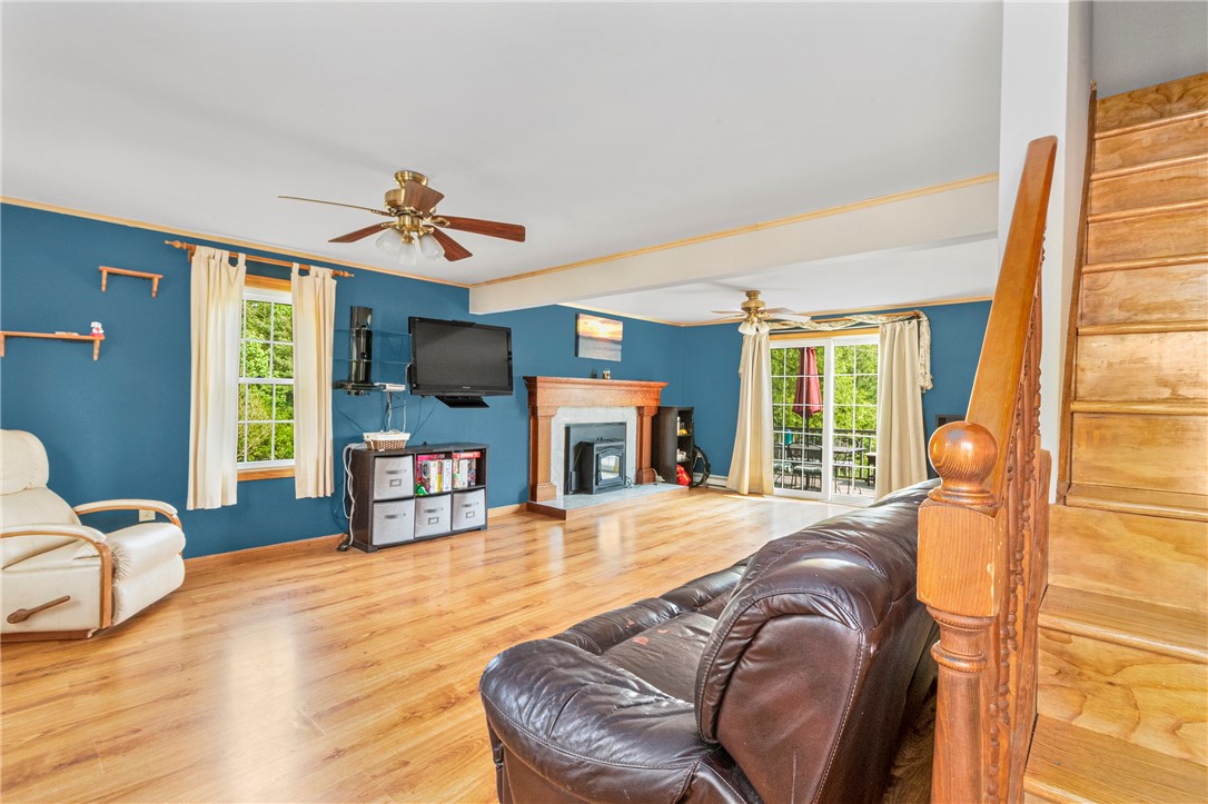21 Laurel Road Charlestown, RI 02813 - Photo 10 of 43