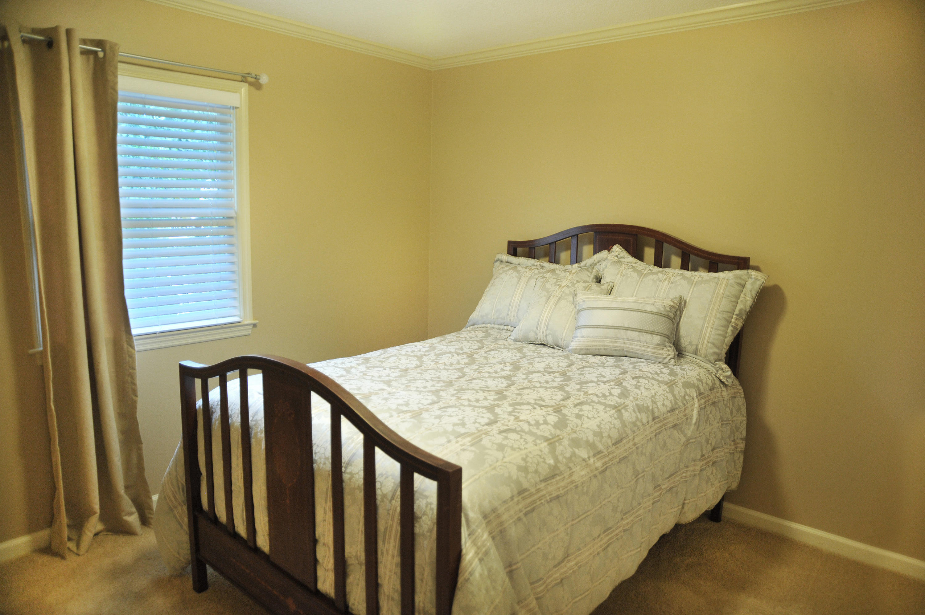 8609 Nubbin Ridge Road Knoxville, TN 37923 - Photo 13 of 19 Bedroom 4