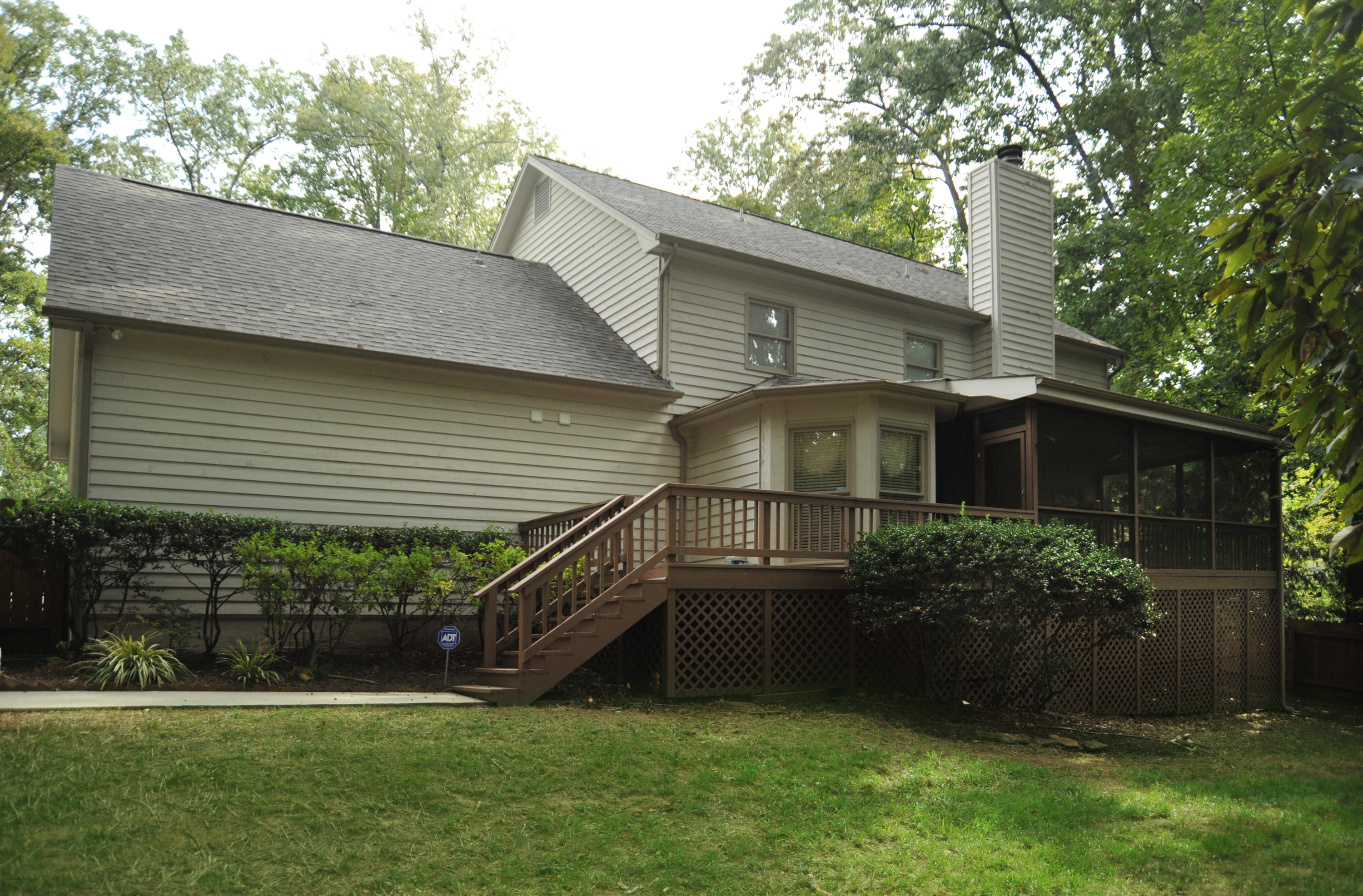 8609 Nubbin Ridge Road Knoxville, TN 37923 - Photo 18 of 19 Screened Porch