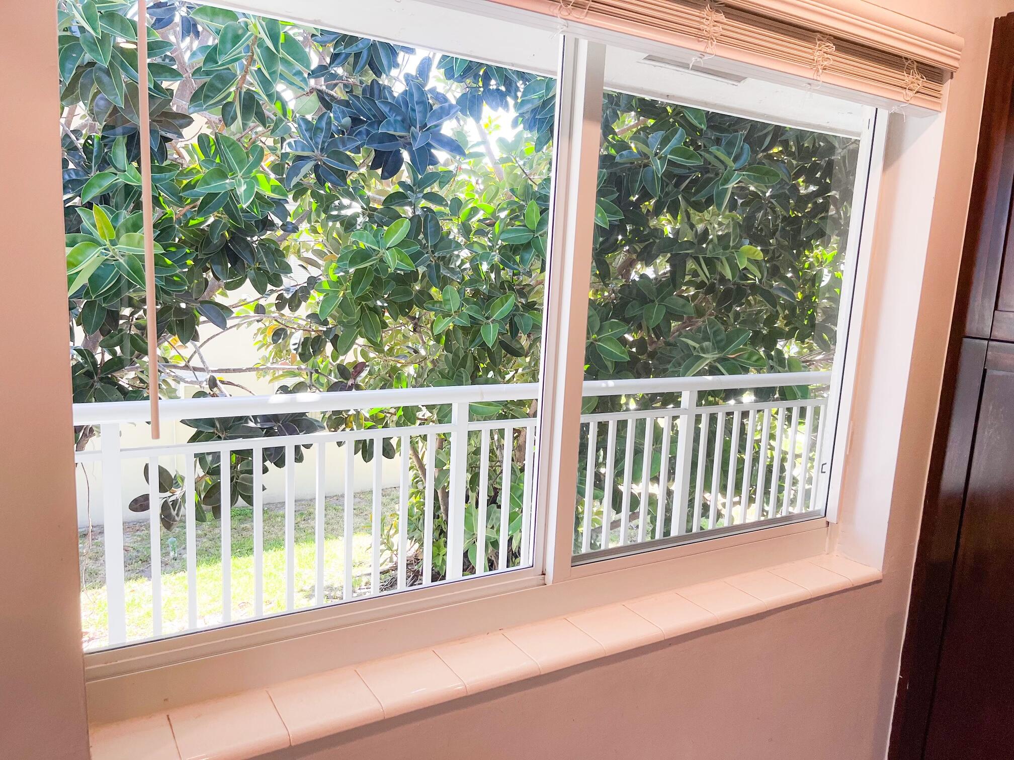 3860 Northeast 21st Way, Unit 39 Lighthouse Point, FL 33064 - Photo 21 of 38 EA751689-1588-480D-83C4-402BCB597ED9