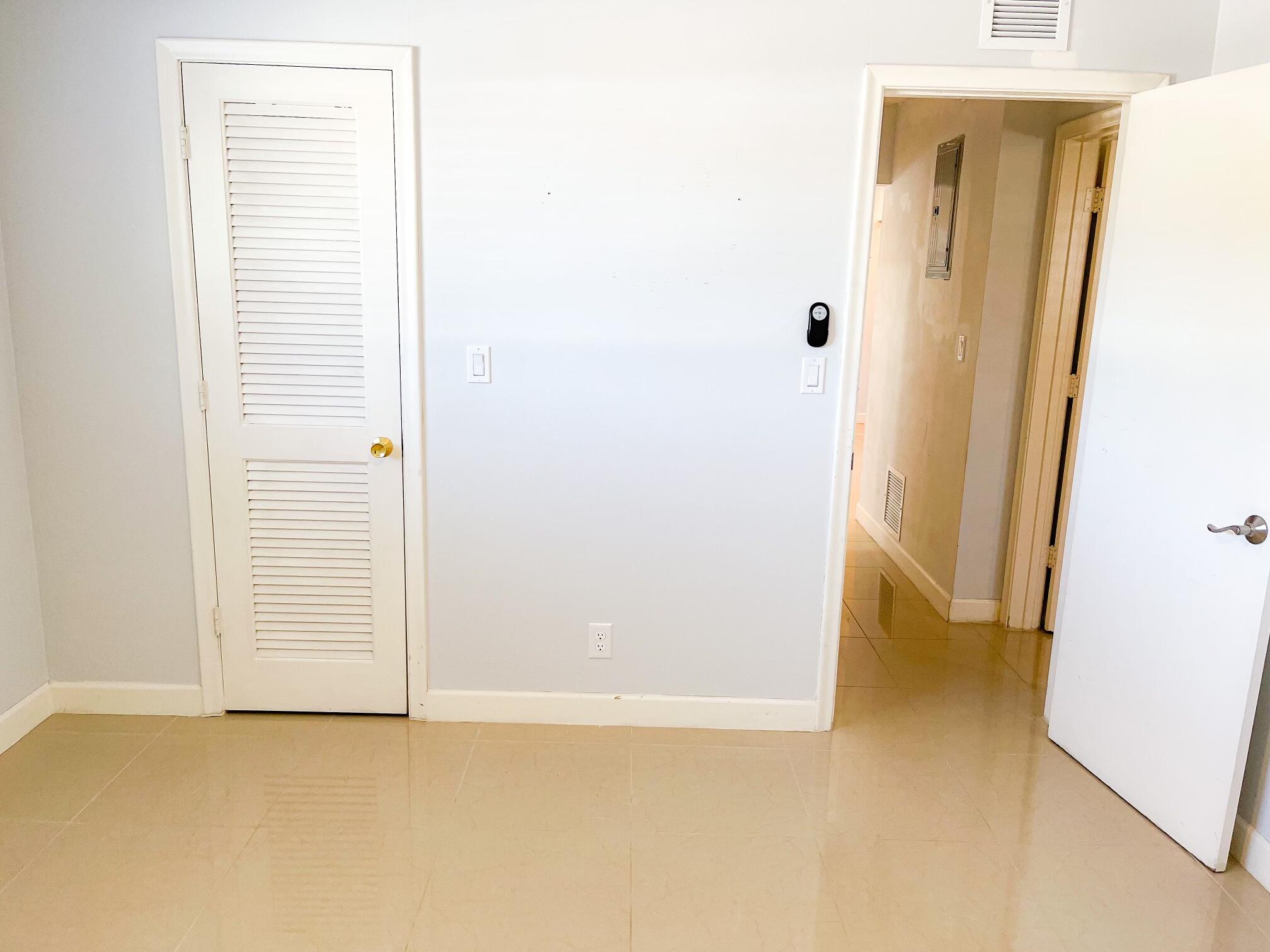 3860 Northeast 21st Way, Unit 39 Lighthouse Point, FL 33064 - Photo 33 of 38 2BB34445-B9A6-4D20-9EDB-F8B7136599CD