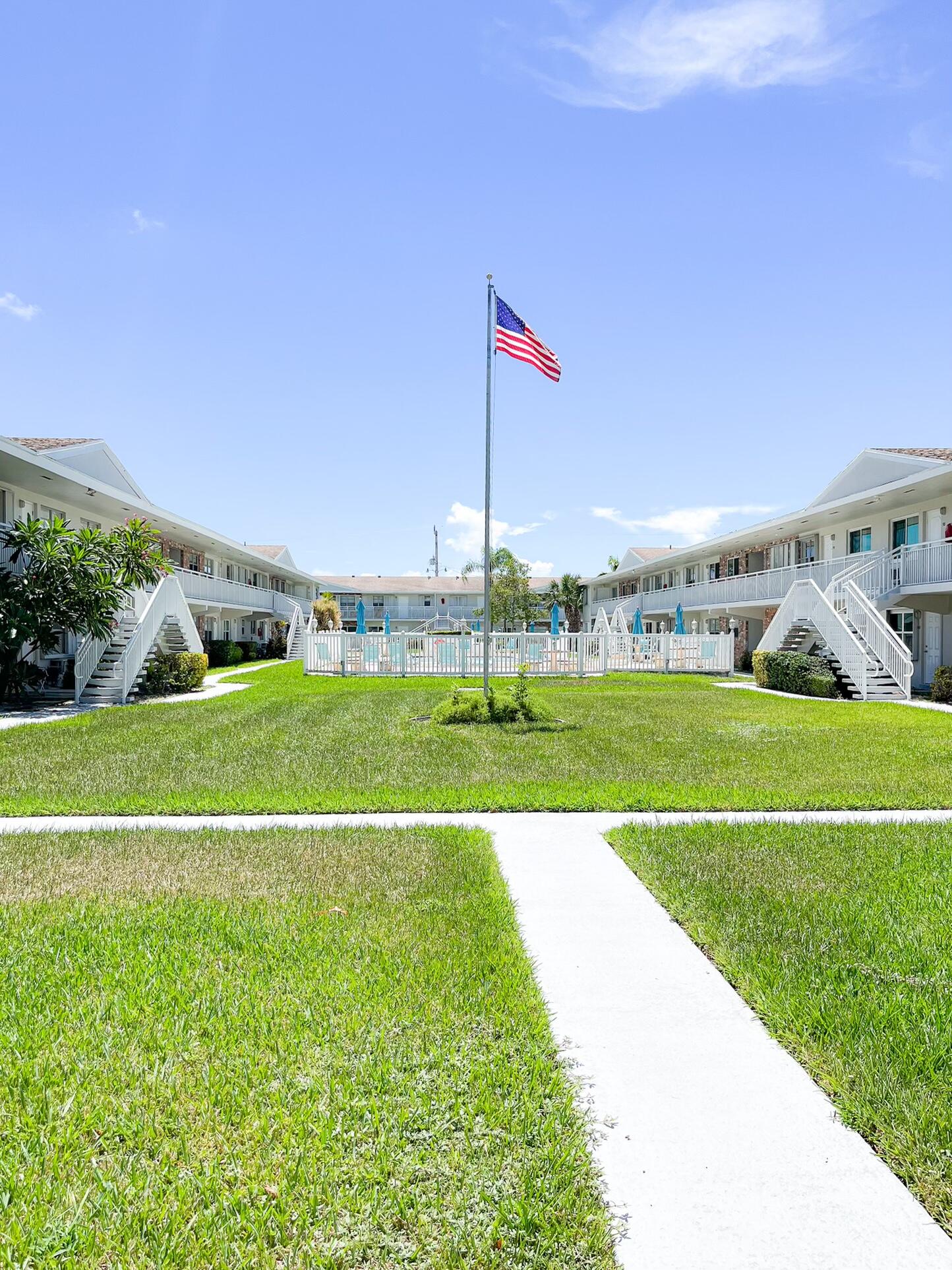 3860 Northeast 21st Way, Unit 39 Lighthouse Point, FL 33064 - Photo 8 of 38 39E0DA37-461E-471B-AC54-8D40C418DD64