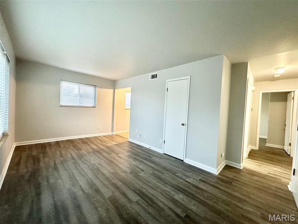 7500 Morgan Ford Road St. Louis, MO 63116 - Photo 5 of 8