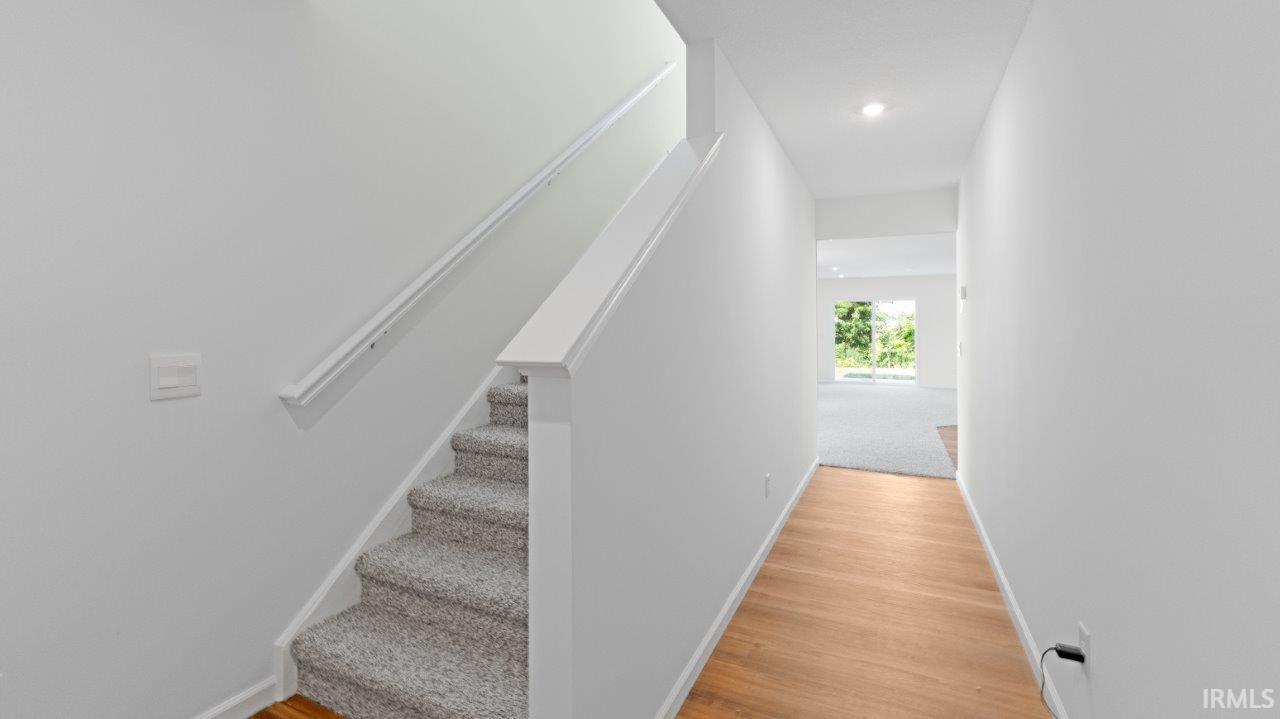 5265 Tranquilo Way Fort Wayne, IN 46818 - Photo 3 of 30