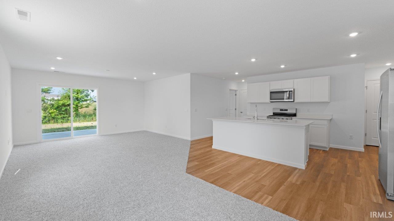 5265 Tranquilo Way Fort Wayne, IN 46818 - Photo 4 of 30