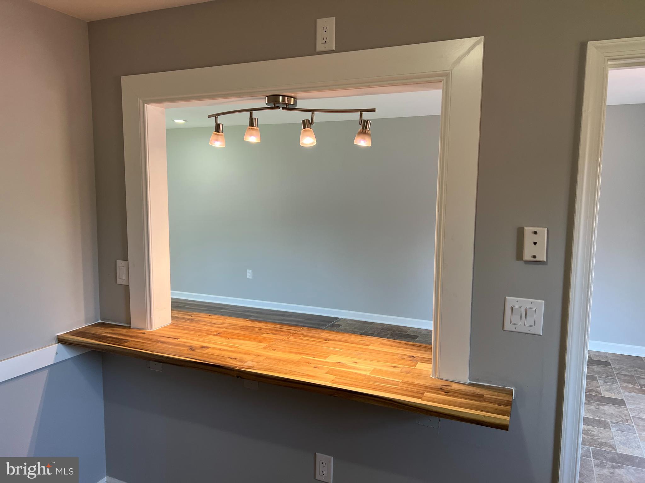3445 Edenbridge Road York, PA 17402 - Photo 10 of 17 Gallery Image 10