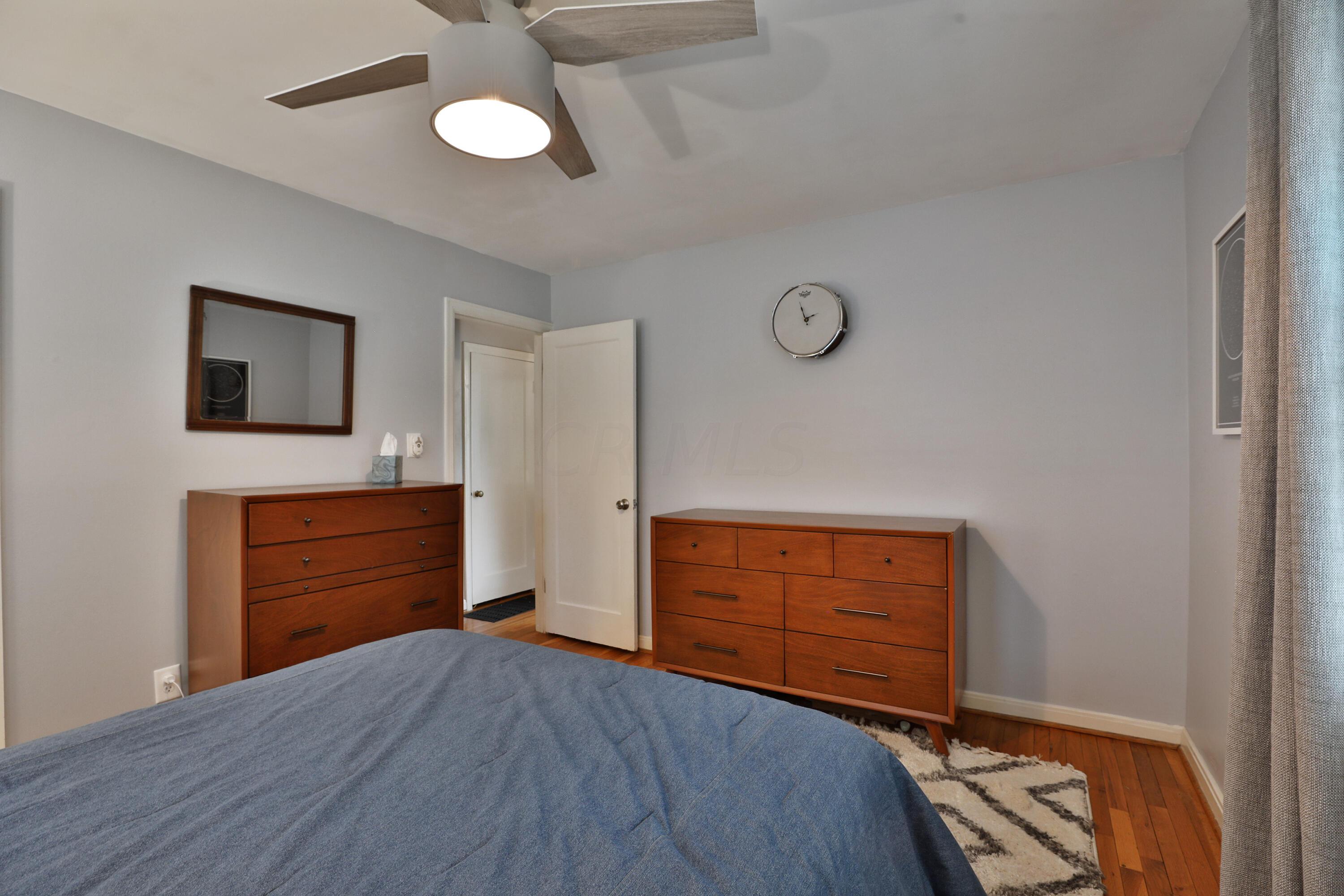 562 Northridge Road Columbus, OH 43214 - Photo 16 of 45 Bedroom 1