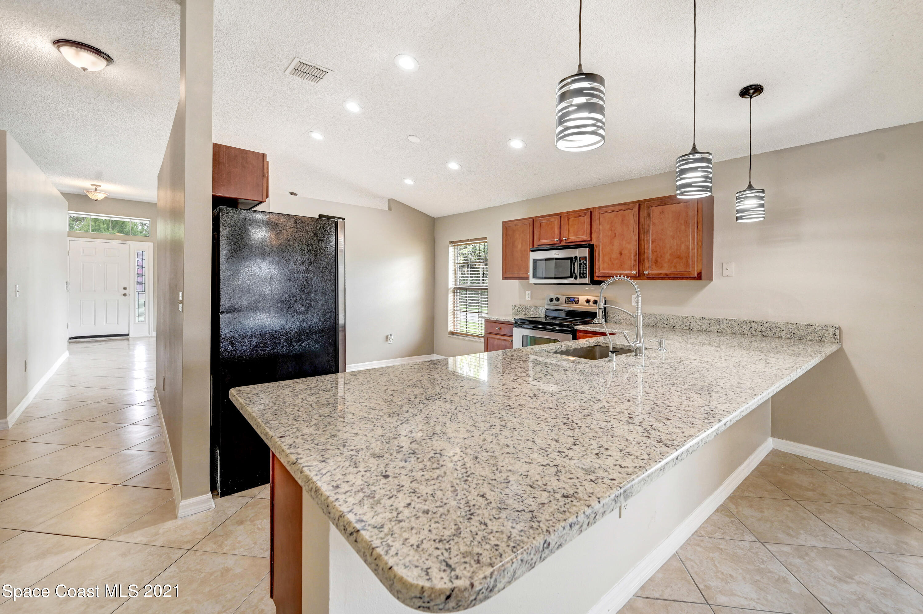 707 Atlantis Road Southeast Palm Bay, FL 32909 - Photo 11 of 26 DSC_1262
