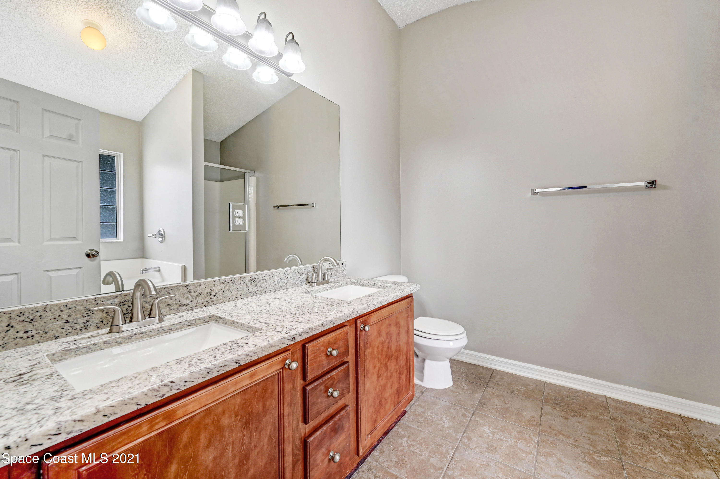 707 Atlantis Road Southeast Palm Bay, FL 32909 - Photo 17 of 26 DSC_1280