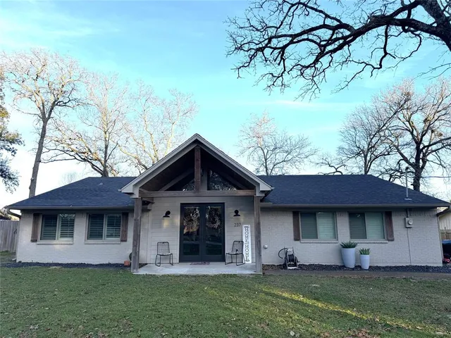 $409,900 | 237 Hide A Way Lane East, Hideaway, TX 75771