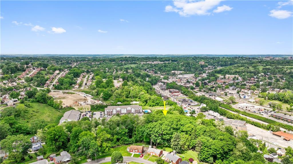 1261 Hamilton Road Pittsburgh, PA 15234 - Photo 4 of 17 a view of a city