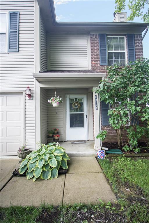 6561 Rushing River Noblesville, IN 46062 - Photo 2 of 19 Gallery Image 2