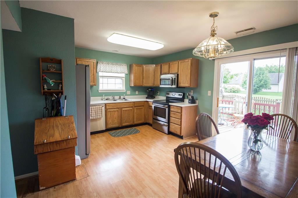 6561 Rushing River Noblesville, IN 46062 - Photo 6 of 19 Gallery Image 6