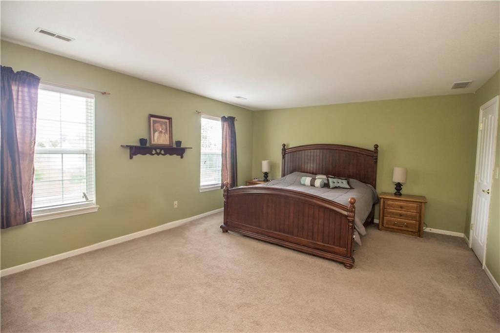 6561 Rushing River Noblesville, IN 46062 - Photo 8 of 19 Gallery Image 8