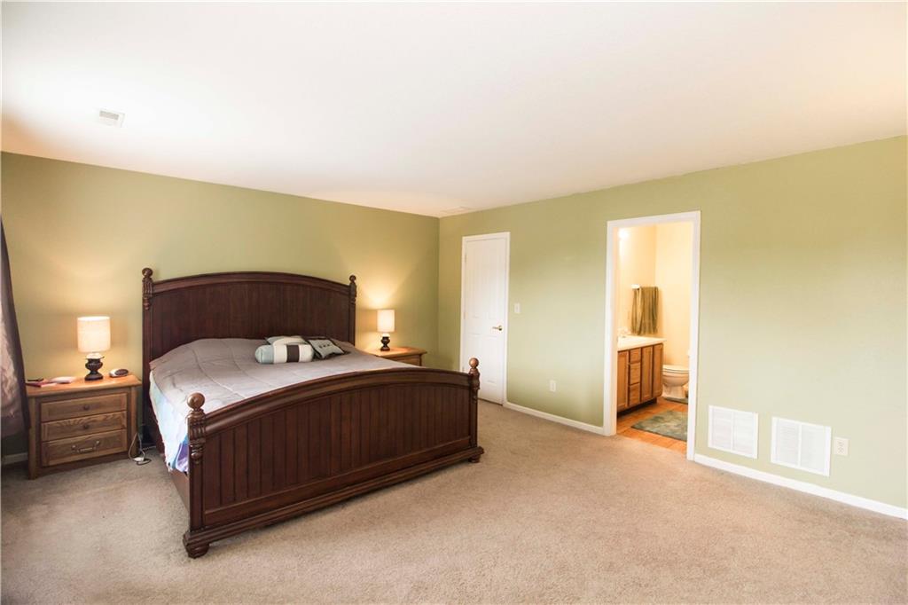 6561 Rushing River Noblesville, IN 46062 - Photo 9 of 19 Gallery Image 9
