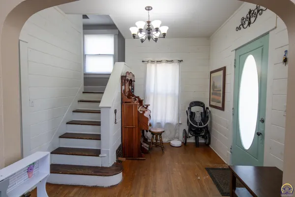 $169,900 | 1405 Neosho Street, Emporia, KS 66801