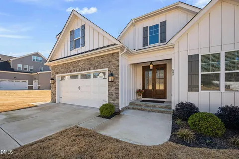 $659,000 | 505 Lambert Lane, Fuquay-Varina, NC 27526