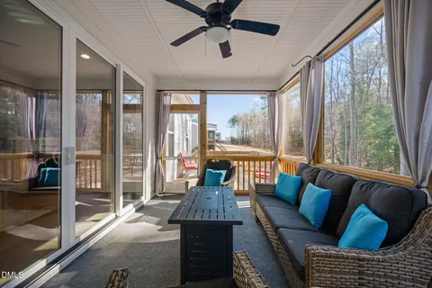 a view of an outdoor space