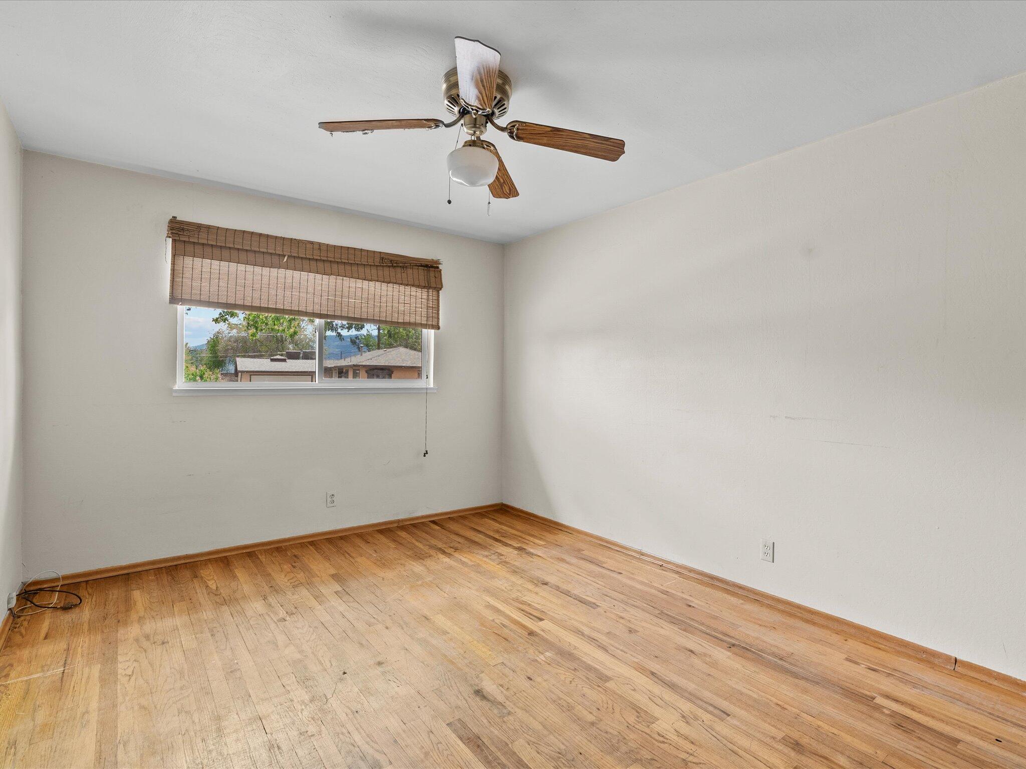2115 Gridley Avenue Reno, NV 89503 - Photo 19 of 29 21-2115 Gridley Ave1-102