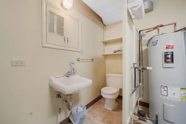 $255,000 | 308 East Mc Williams Street, Fond du Lac, WI 54935