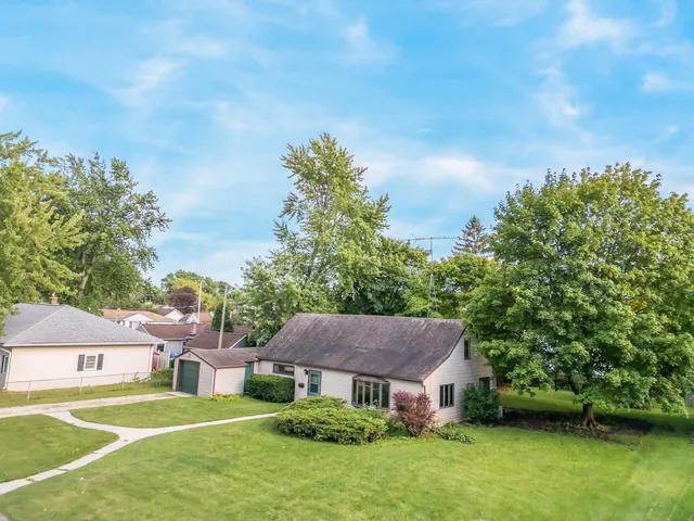 $255,000 | 308 East Mc Williams Street, Fond du Lac, WI 54935