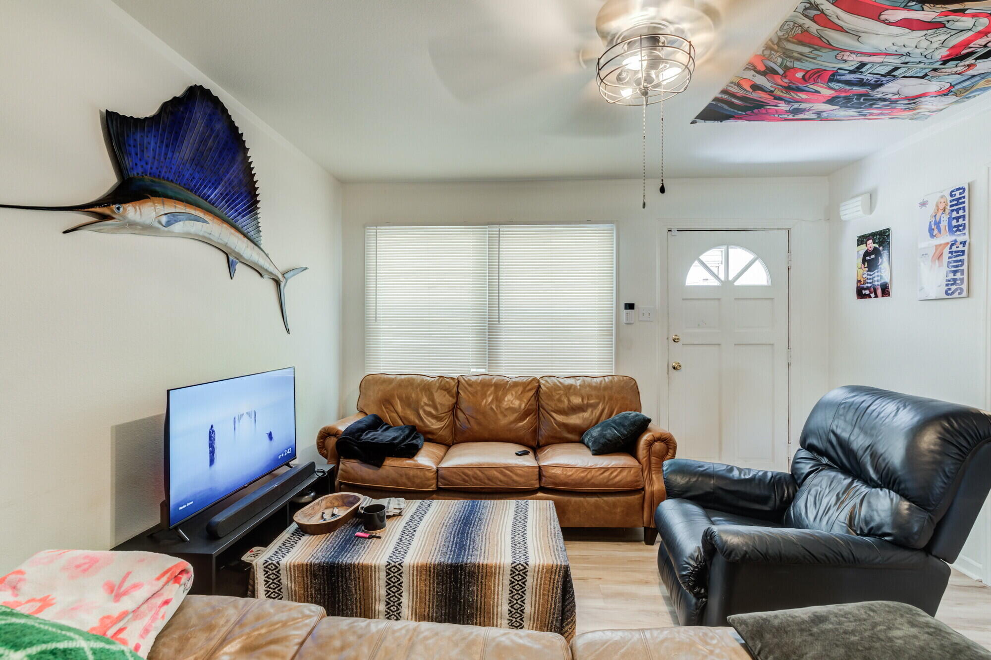 3314 31st Street Lubbock, TX 79410 - Photo 7 of 29 a living room with furniture