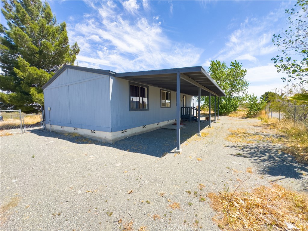4175 Nyack Road Phelan, CA 92371 - Photo 22 of 26