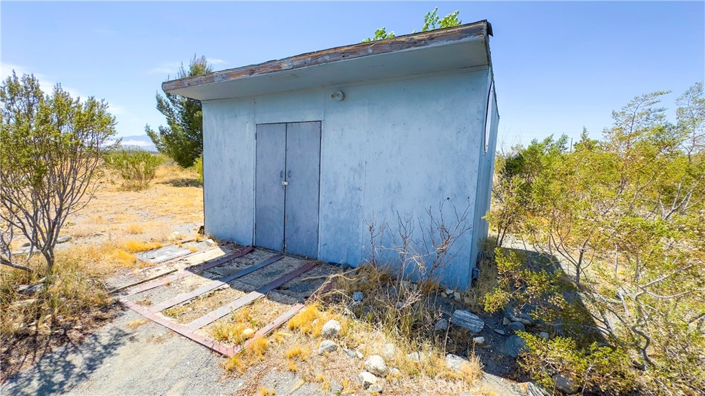 4175 Nyack Road Phelan, CA 92371 - Photo 25 of 26