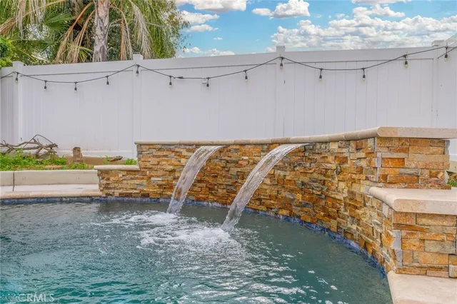 $695,999 | 39714 Rustic Glen Drive, Temecula, CA 92591