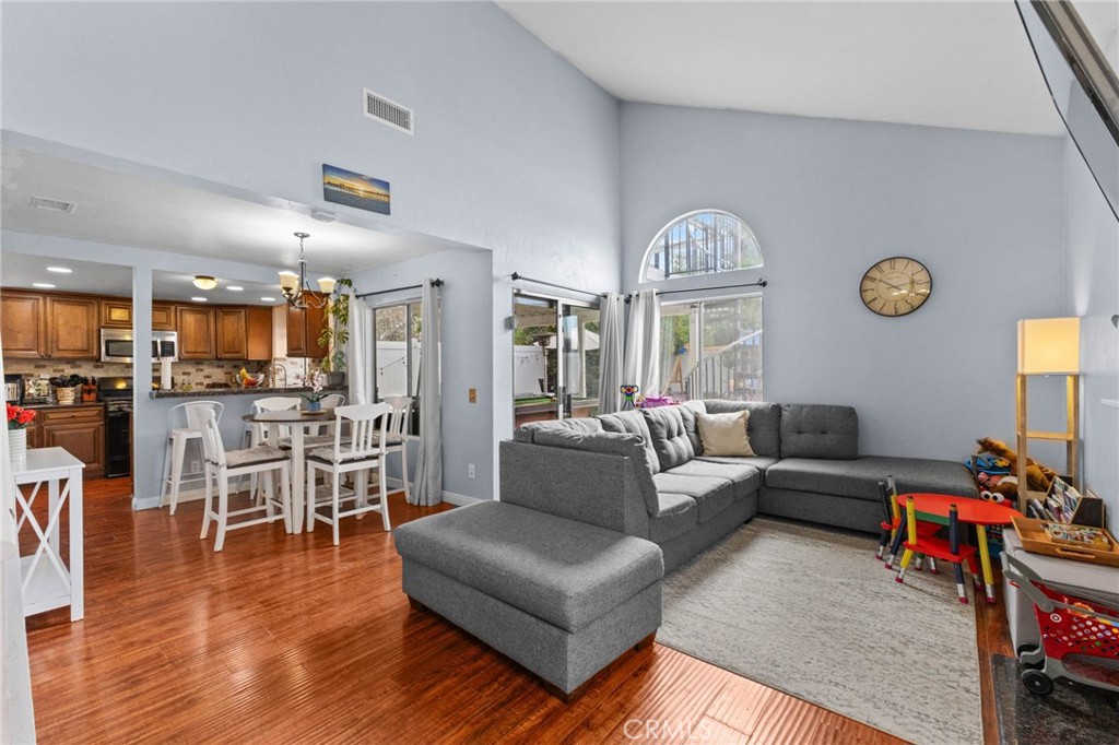 39714 Rustic Glen Drive Temecula, CA 92591 - Photo 6 of 19