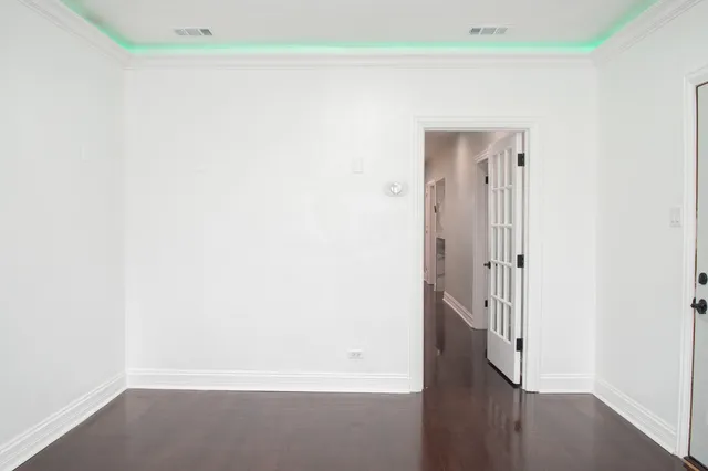 $2,800 | 2026 West McLean Avenue, Unit 2, Chicago, IL 60647