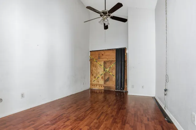 $119,000 | 11280 Braes Forest Drive, Unit 105, Houston, TX 77071