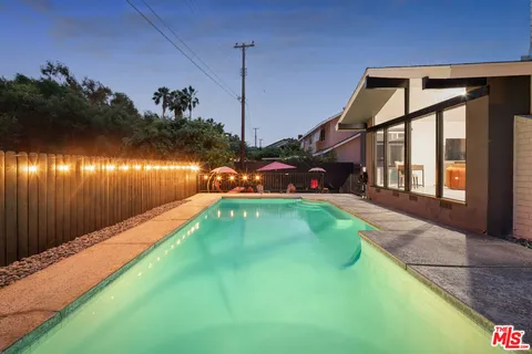 $1,350,000 | 950 Whitebook Drive, La Habra, CA 90631