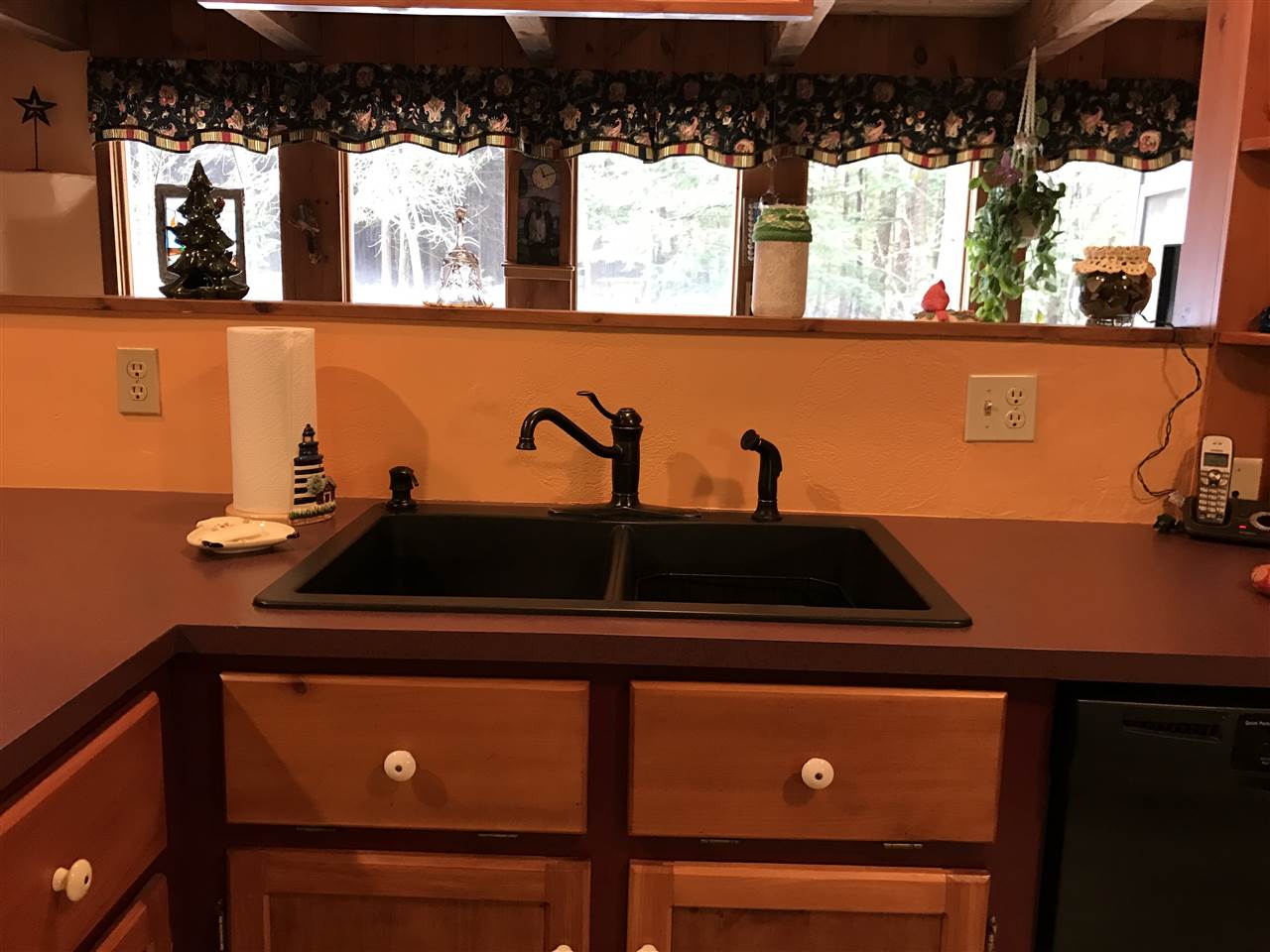 28 B Bedford Road New Boston, NH 03070 - Photo 17 of 29