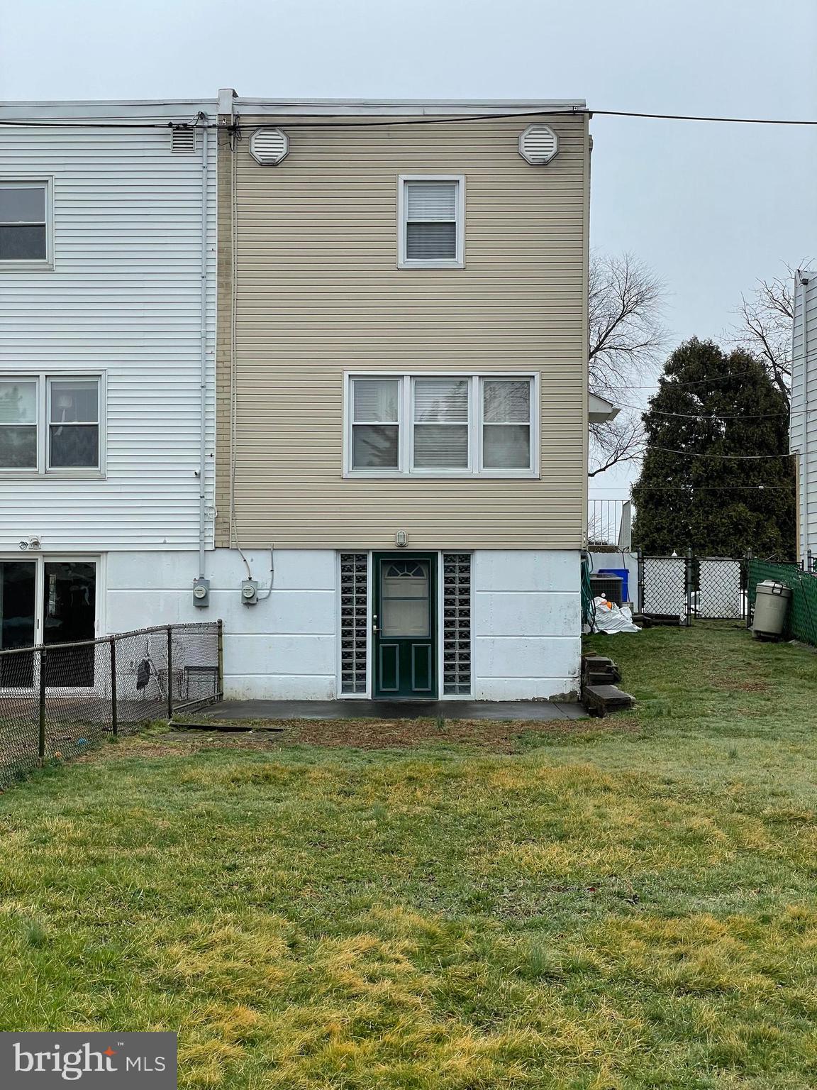 9908 Medway Road Philadelphia, PA 19115 - Photo 21 of 23 Exterior Rear
