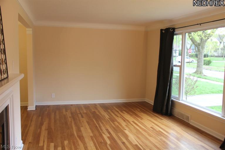 3923 Northampton Road Cleveland, OH 44121 - Photo 12 of 21