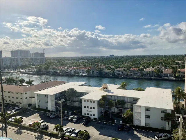 $2,500 | 2101 South Ocean Drive, Unit 1006, Hollywood, FL 33019