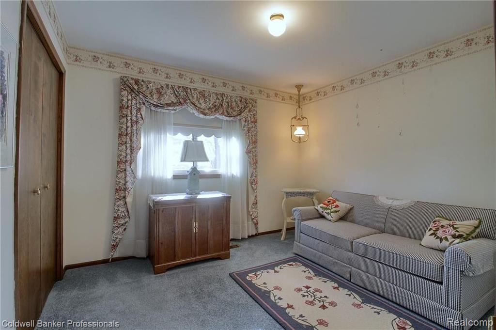 1381 North Livernois Road Rochester Hills, MI 48306 - Photo 18 of 34