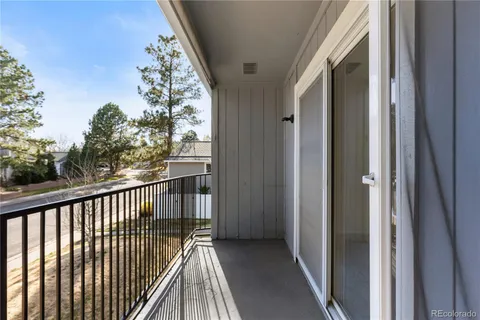 $375,000 | 2215 East Geddes Avenue, Unit B08, Littleton, CO 80122