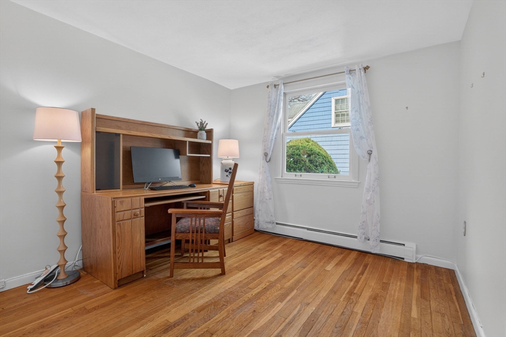 46 Grapevine Avenue Lexington, MA 02421 - Photo 9 of 15
