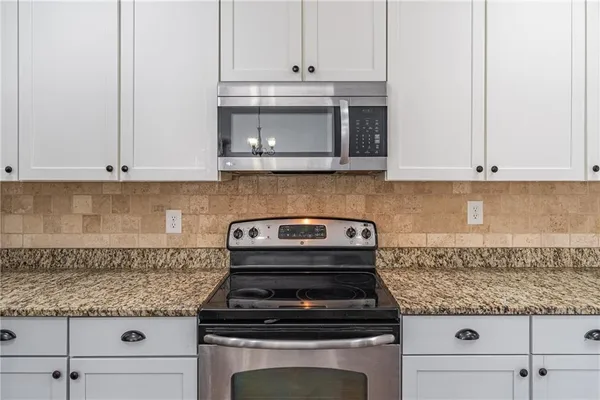 $289,000 | 3139 Cedar Glade Lane Northeast, Buford, GA 30519